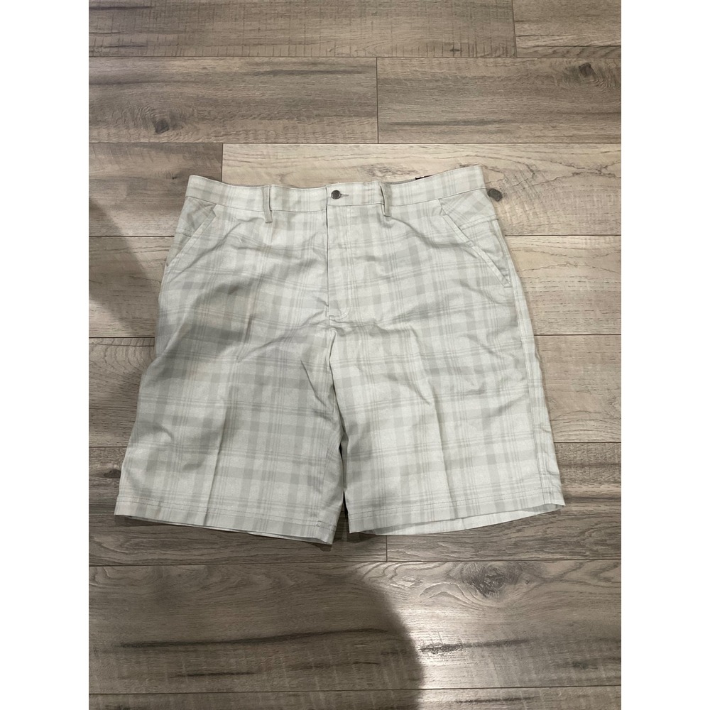 Callaway Mens Golf Shorts Plaid Gray Moisture Wicking Sun Protection W38